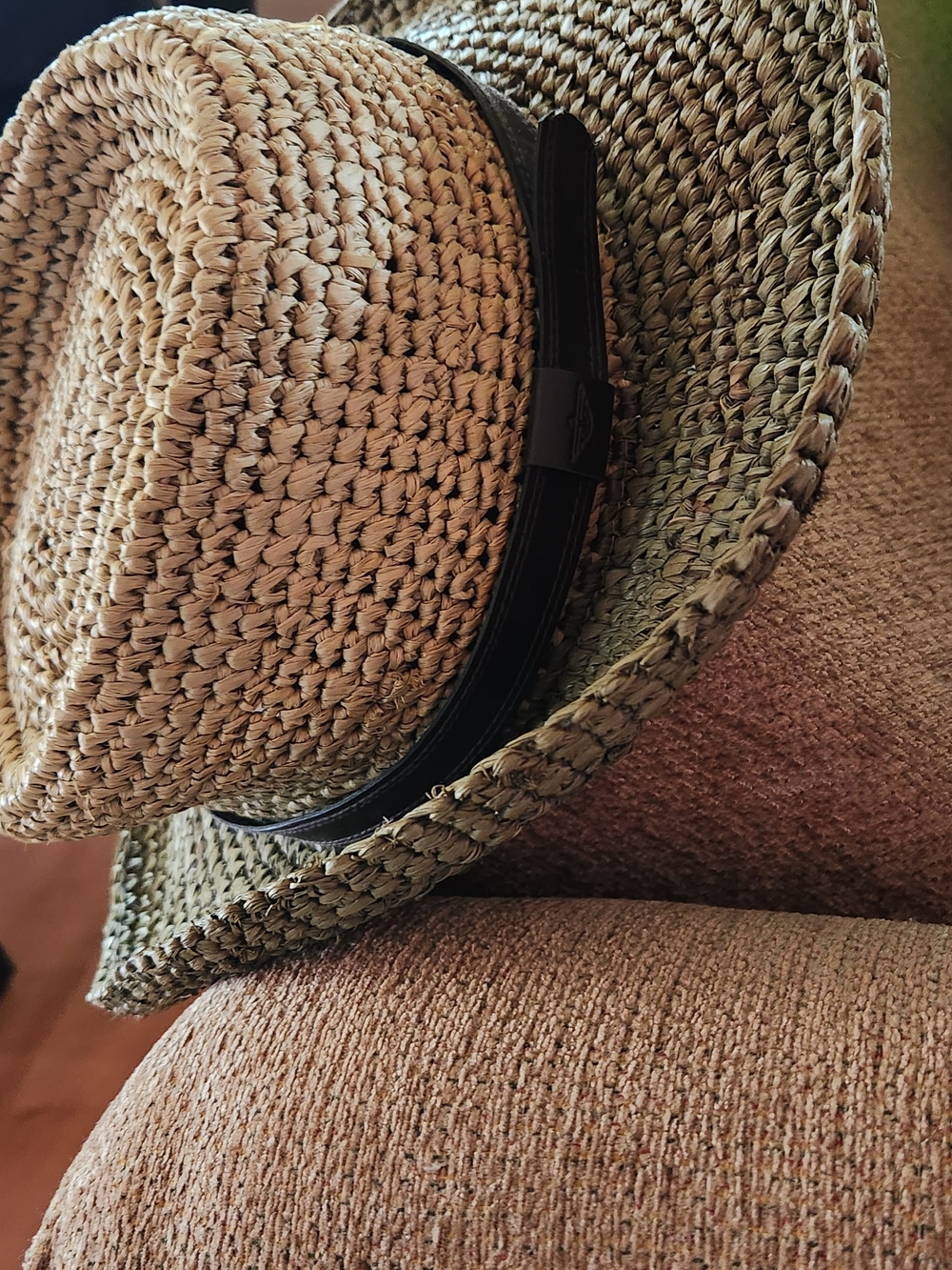 Dockers, Woven 2-Colors, Straw HAT Fedora with Brown Buckle Band. One Size.